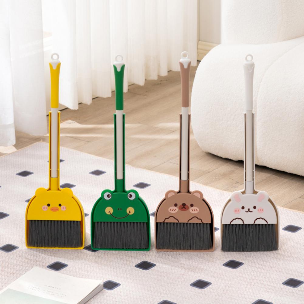 Set di scopa e paletta per bam - Kids Outdoor Broom recensione e prezzo